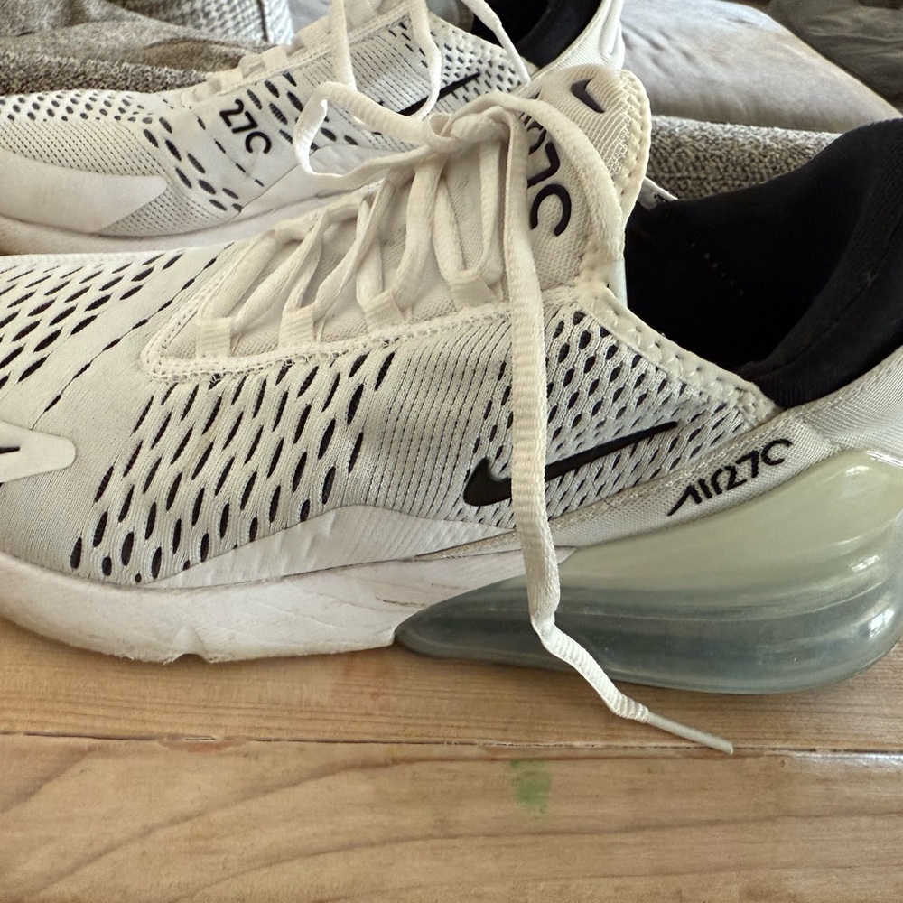 Nike Air Max White and Black Sneakers - Picture 6 of 8